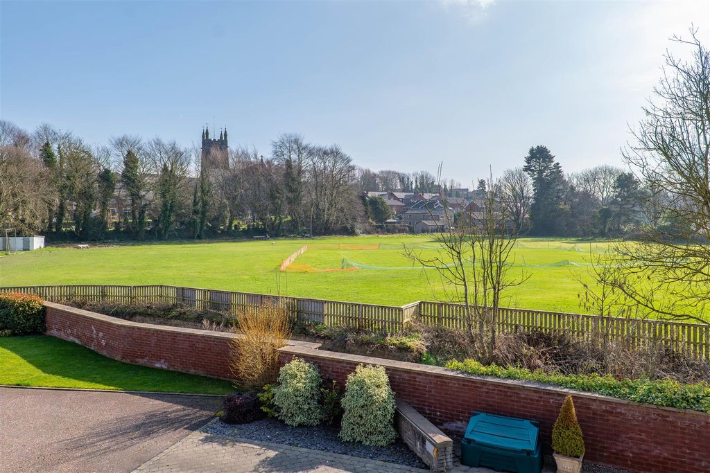 Additional image 28 of 7 bed detached house for saleChapel Fold, Whittle-Le-Woods, Chorley PR6