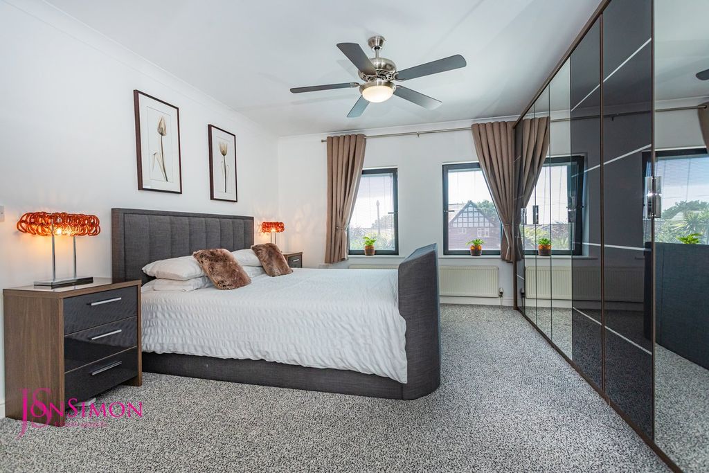 Additional image 37 of 5 bed detached house for saleCockey Moor Road, Bury BL8
