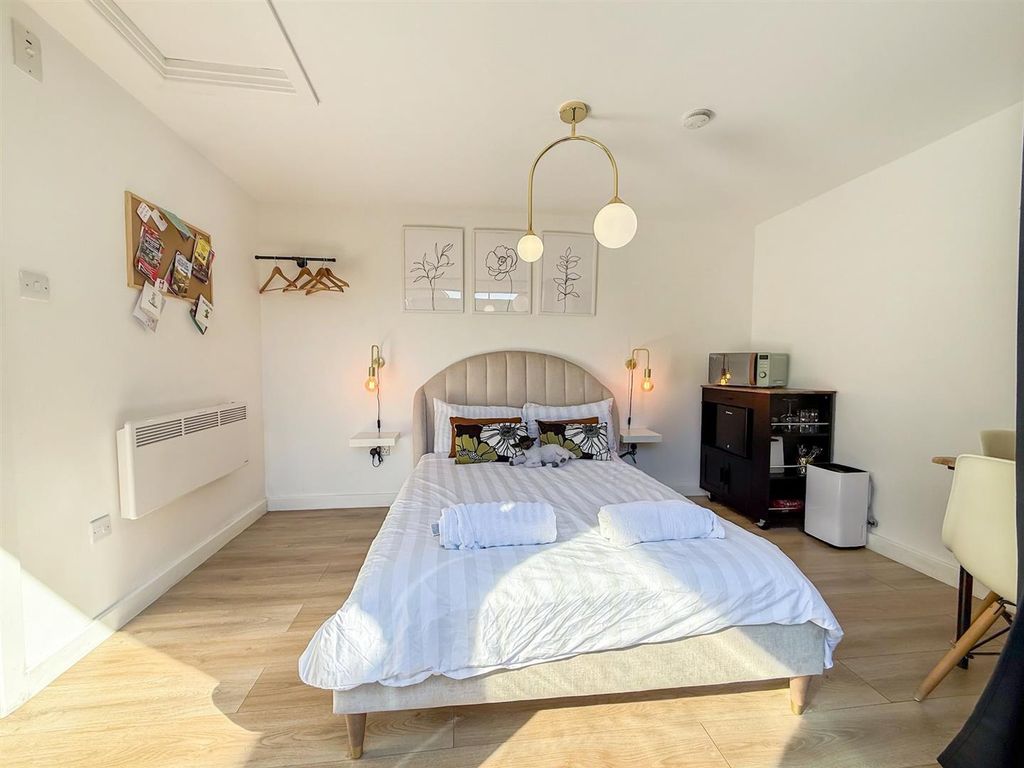 Additional image 28 of 5 bed detached house for saleSilkstone Crescent, Buxton SK17