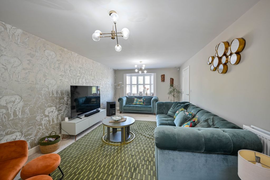 Additional image 5 of 5 bed detached house for saleKing Road, Burton-On-Trent DE13