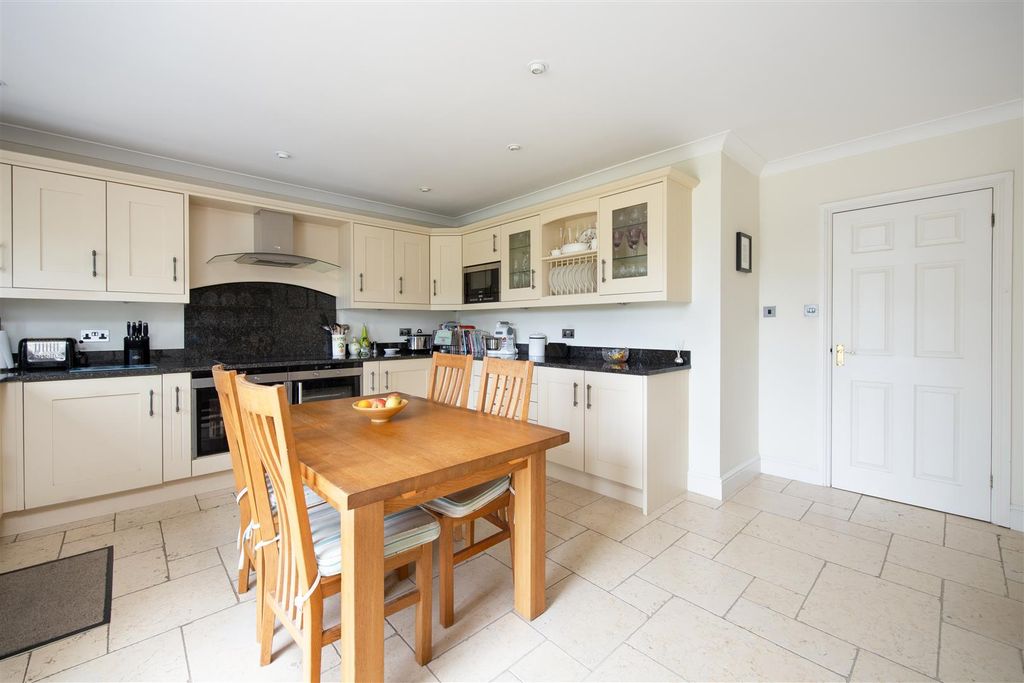 Additional image 6 of 4 bed detached house for saleRowden Road, Chippenham SN15