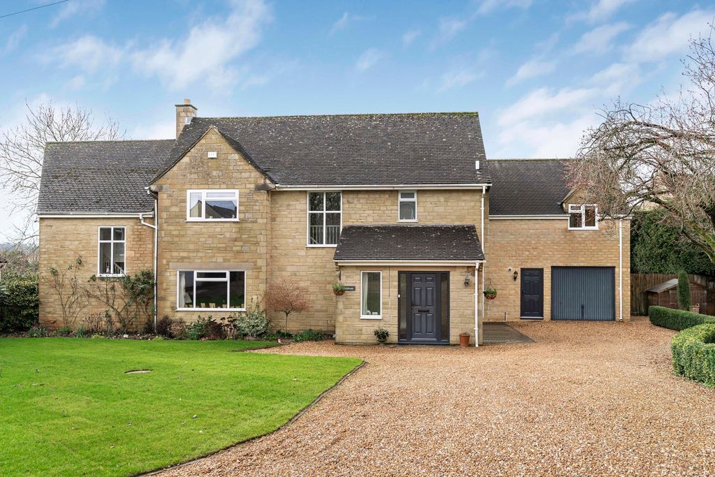 Additional image 6 of 5 bed detached house for saleBaunton Lane, Cirencester, Gloucestershire GL7