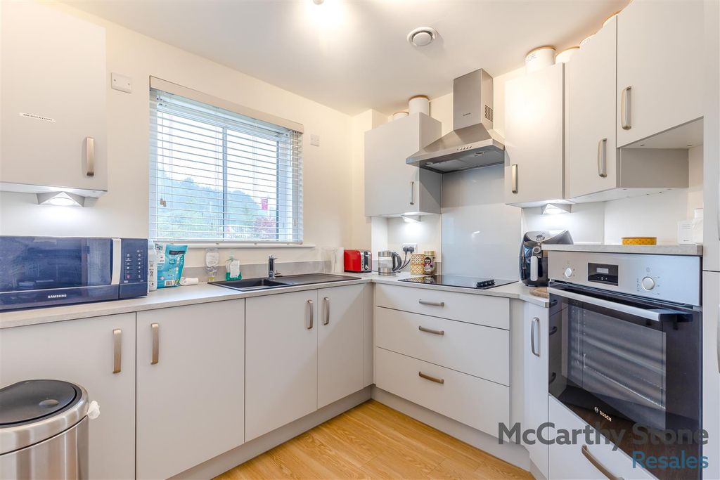 Additional image 6 of 1 bed flat for saleDevonshire Place, Station Road, Buxton SK17