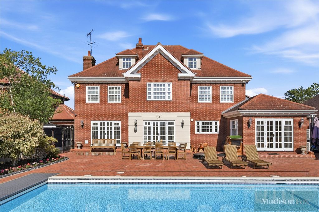Additional image 49 of 5 bed detached house for saleHainault Road, Chigwell, Essex IG7