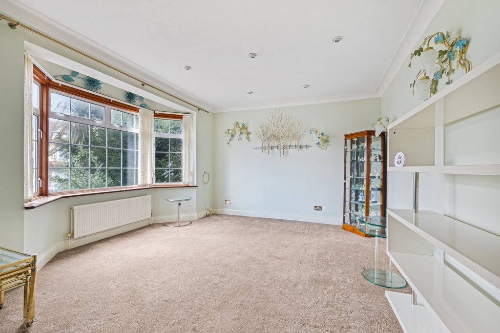 Additional image 5 of 6 bed semi-detached house for saleSalisbury Road, Carshalton SM5