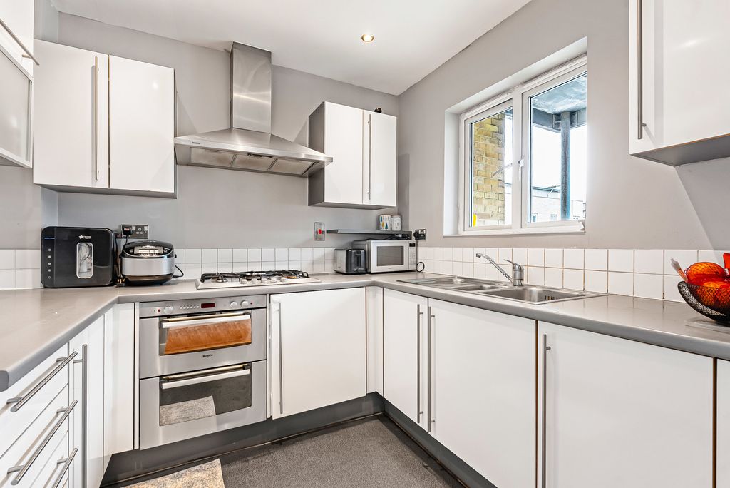 Additional image 3 of 2 bed flat for saleBridge Wharf, Chertsey, Surrey KT16