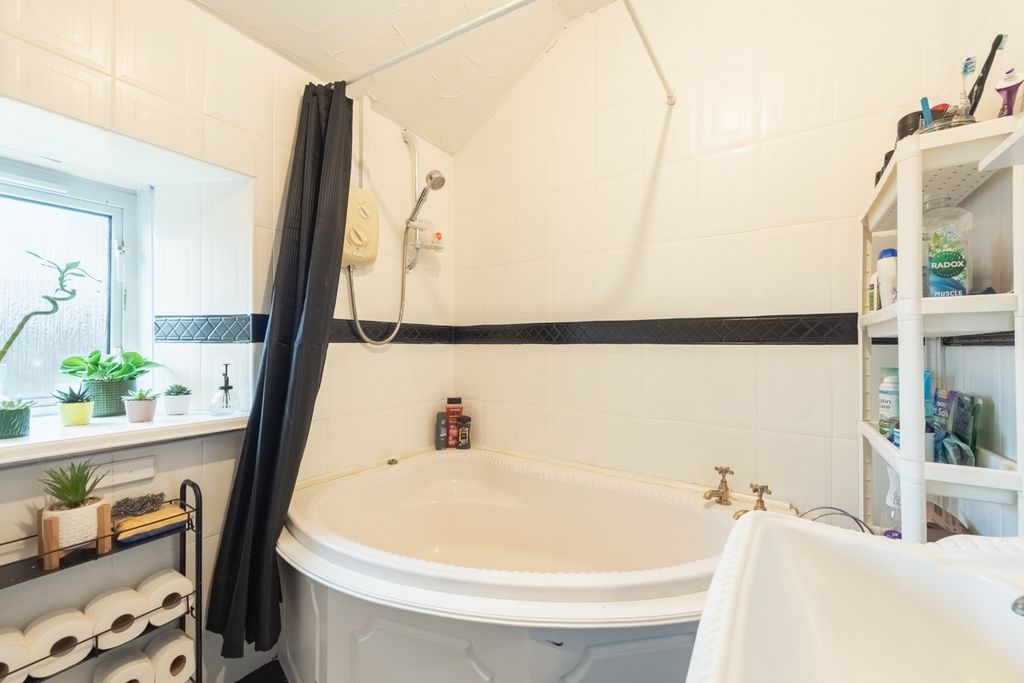 Additional image 15 of 2 bed maisonette for saleMain Street, Wishaw ML2
