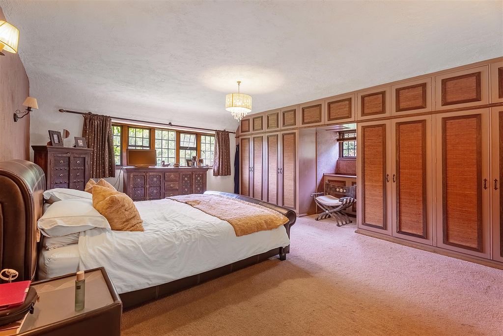 Additional image 18 of 5 bed detached house for saleOakwood Close, Chislehurst BR7