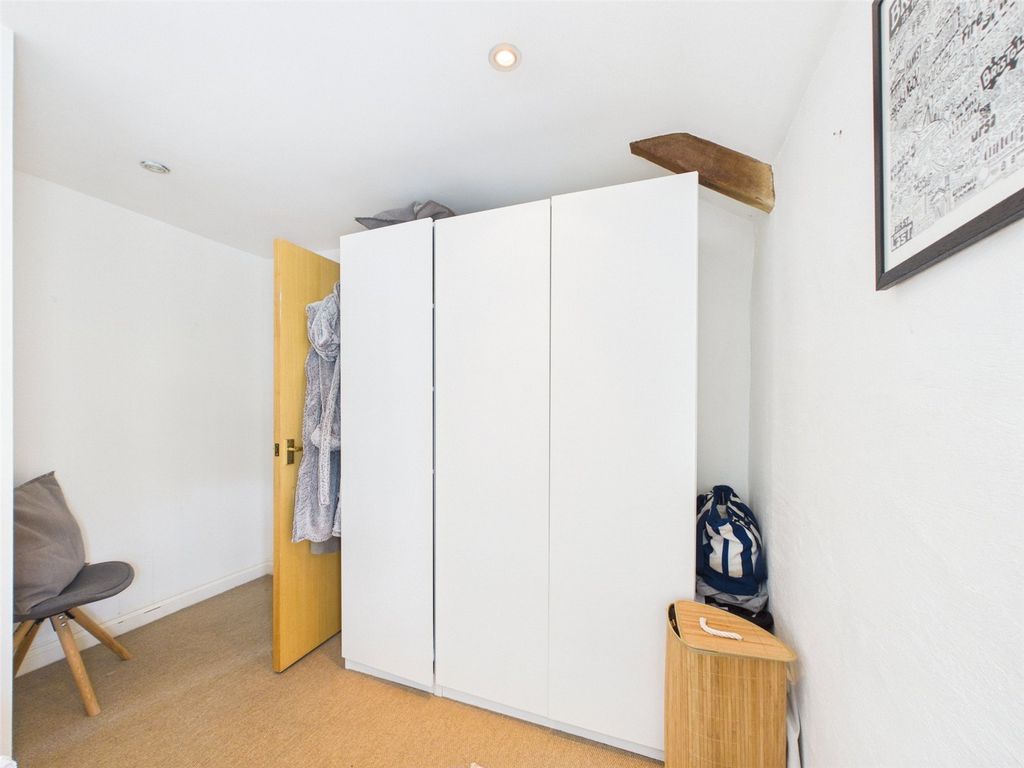 Additional image 8 of 2 bed flat for saleFoundry Court, Wadebridge, Cornwall PL27