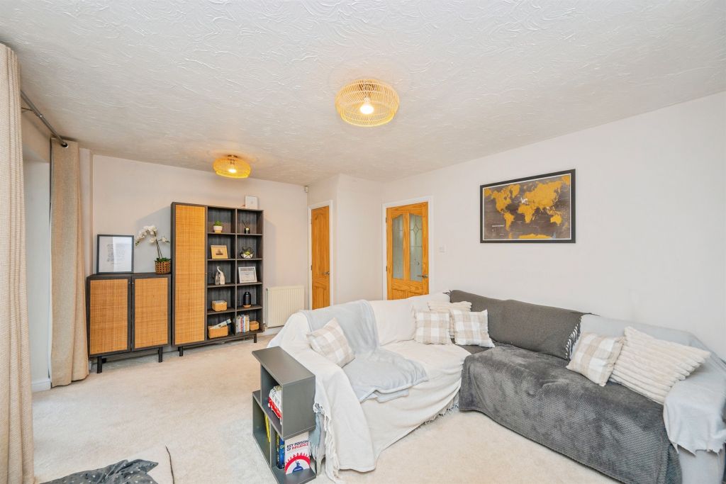 Additional image 6 of 3 bed semi-detached house for saleWillett Avenue, Burntwood WS7
