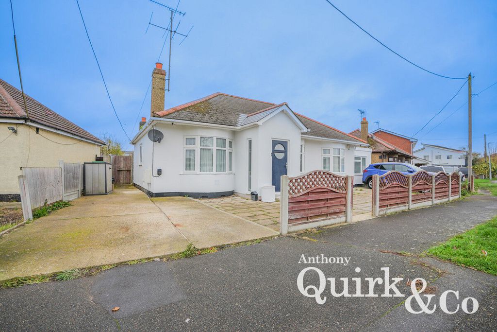 Additional image 21 of 4 bed detached bungalow for saleThe Parkway, Canvey Island SS8