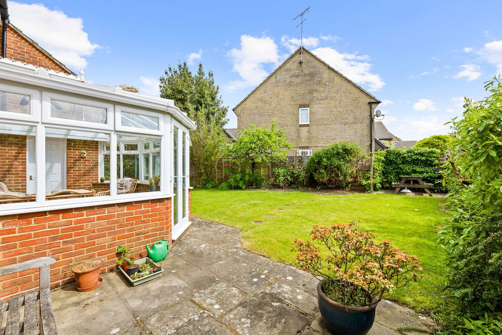 Additional image 8 of 4 bed detached house for saleFairbourne Lane, Caterham CR3