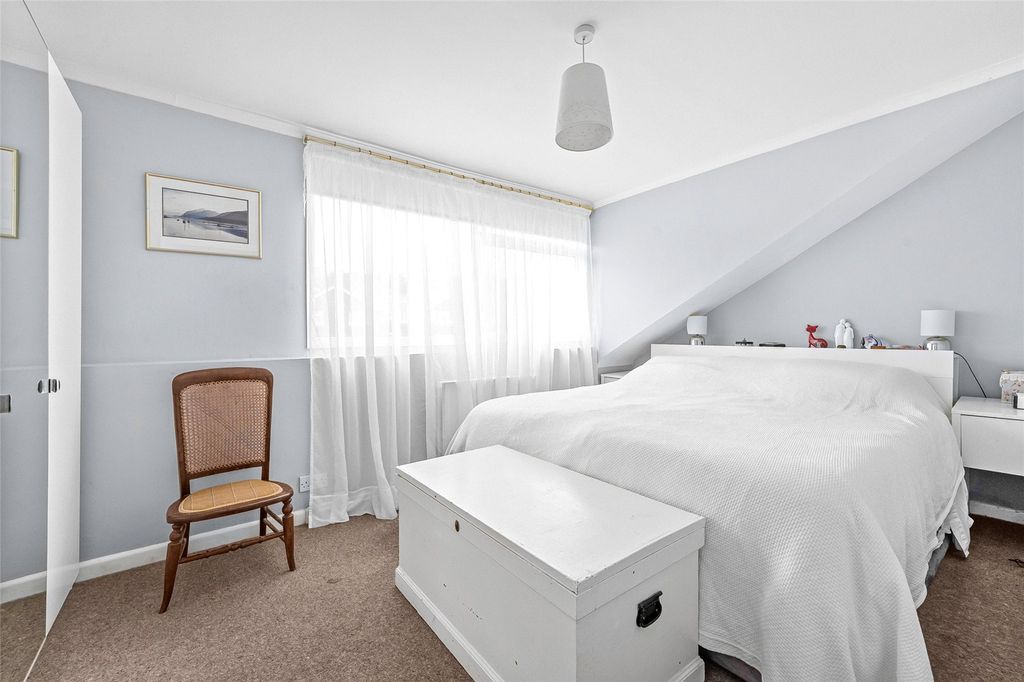 Additional image 10 of 4 bed detached house for saleWebb Crescent, Chipping Norton, Oxfordshire OX7