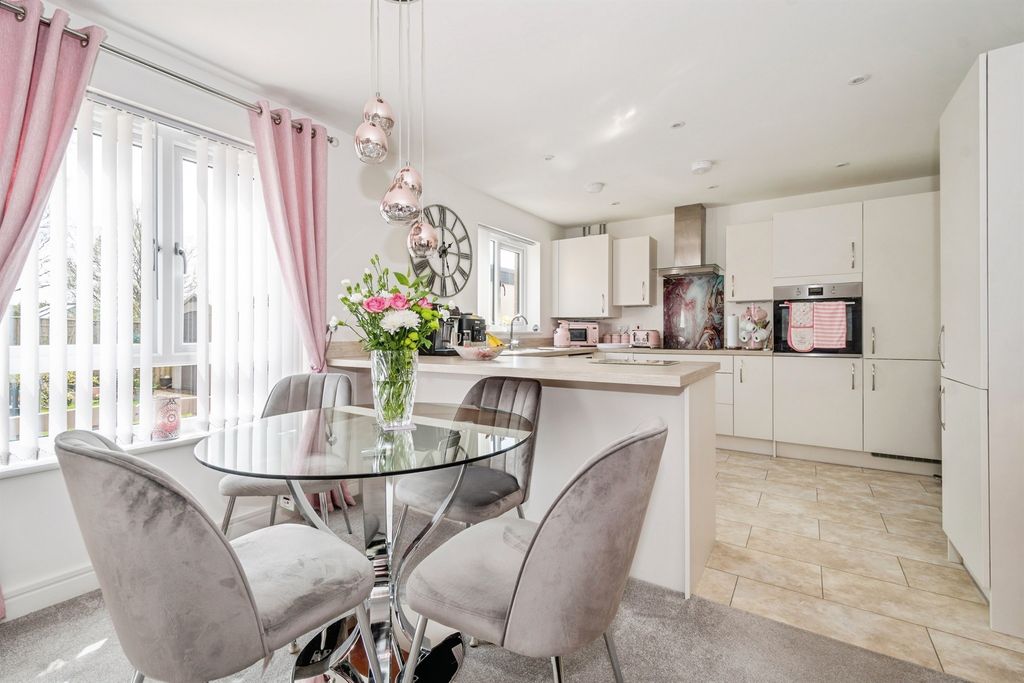 Additional image 3 of 2 bed detached bungalow for saleGlebelands, Callington PL17