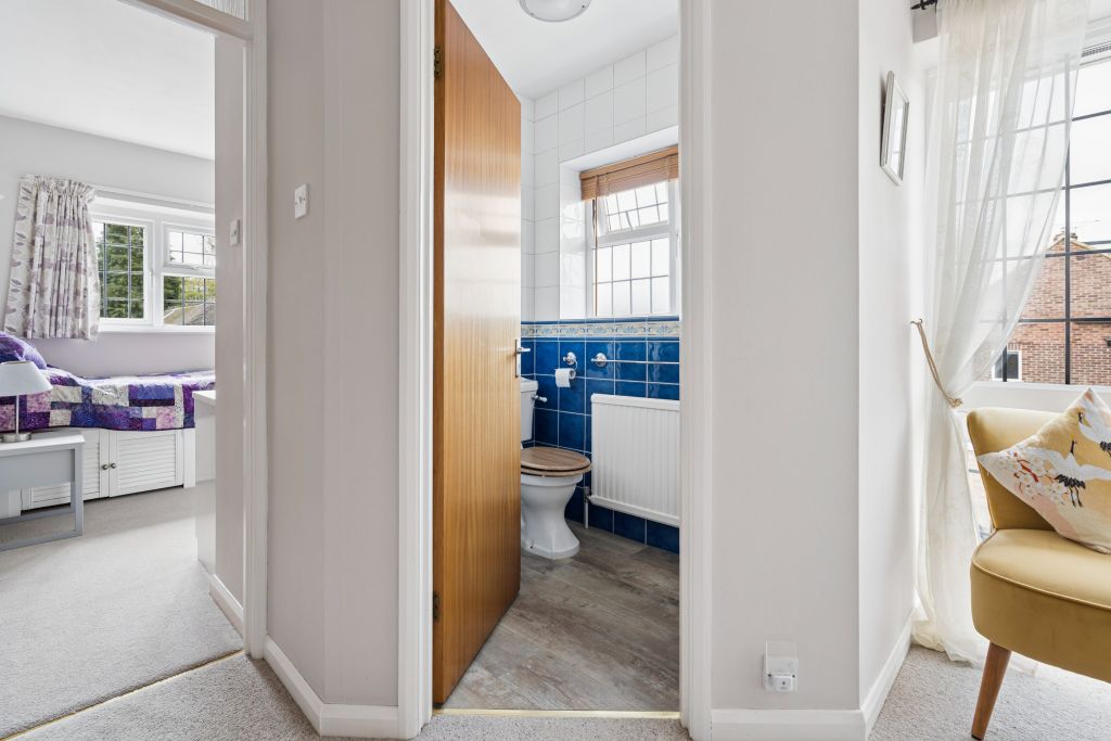 Additional image 18 of 5 bed detached house for saleManor Way, Chesham HP5