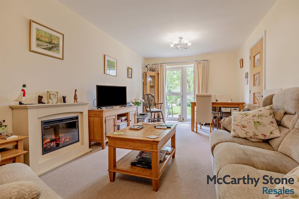 Additional image 2 of 1 bed flat for saleSquire Court, South Street, South Molton EX36