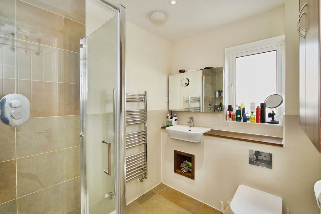 Additional image 21 of 4 bed end terrace house for saleAlderwood Terrace, Chigwell IG7