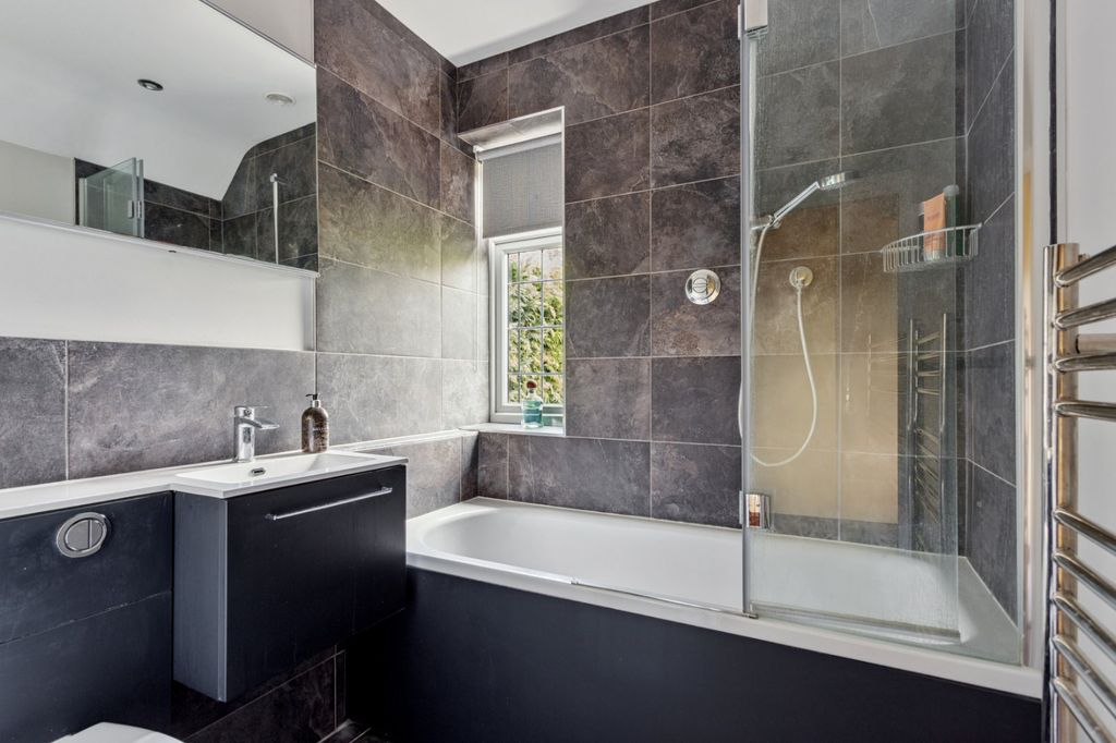 Additional image 22 of 4 bed detached house for saleLowndes Avenue, Chesham, Buckinghamshire HP5