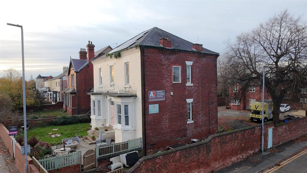 Additional image 26 of 4 bed detached house for saleLumley Street, Castleford WF10