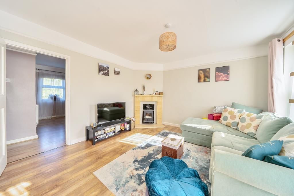 Additional image 2 of 3 bed semi-detached house for saleCotswold Crescent, Chipping Norton OX7