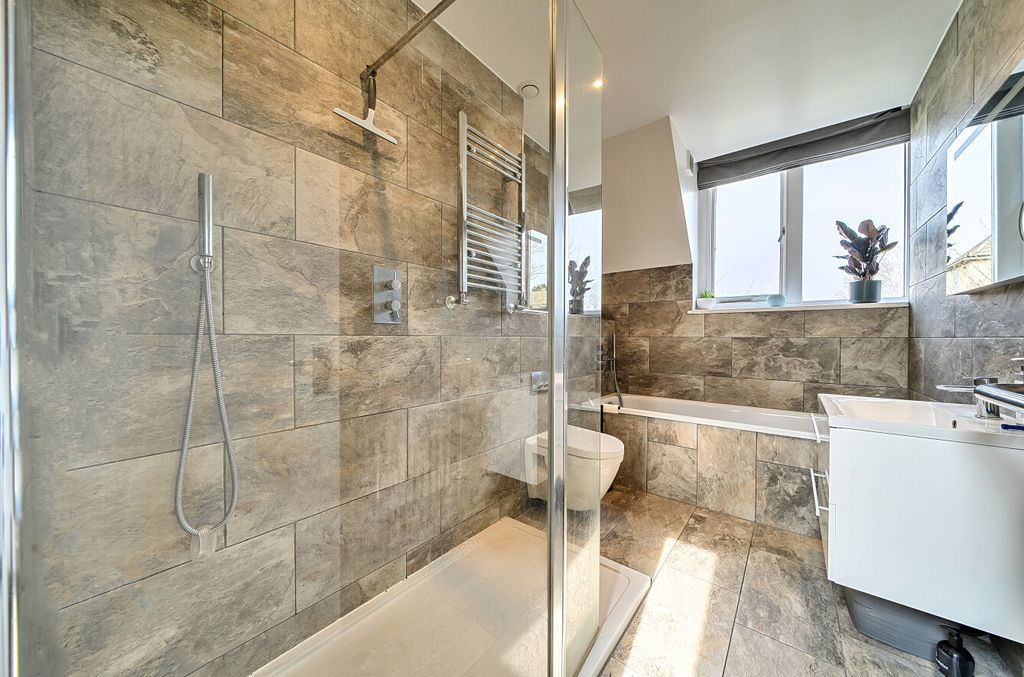 Additional image 15 of 4 bed detached house for saleKemnal Road, Chislehurst, Kent BR7