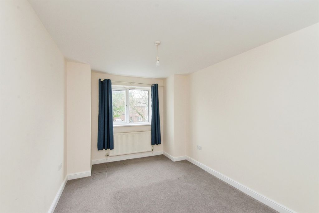 Additional image 4 of 2 bed maisonette for saleElizabeth Drive, Castleford WF10