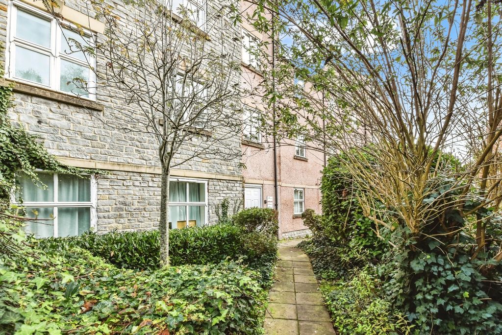 Additional image 12 of 2 bed flat for saleSheldon Mill, Wells, Somerset BA5