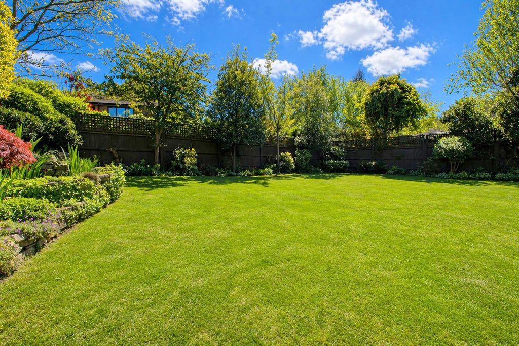 Additional image 24 of 5 bed detached house for saleWellfield Gardens, Carshalton Beeches SM5
