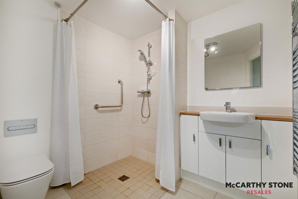 Additional image 8 of 1 bed flat for saleStation Road, Buxton SK17