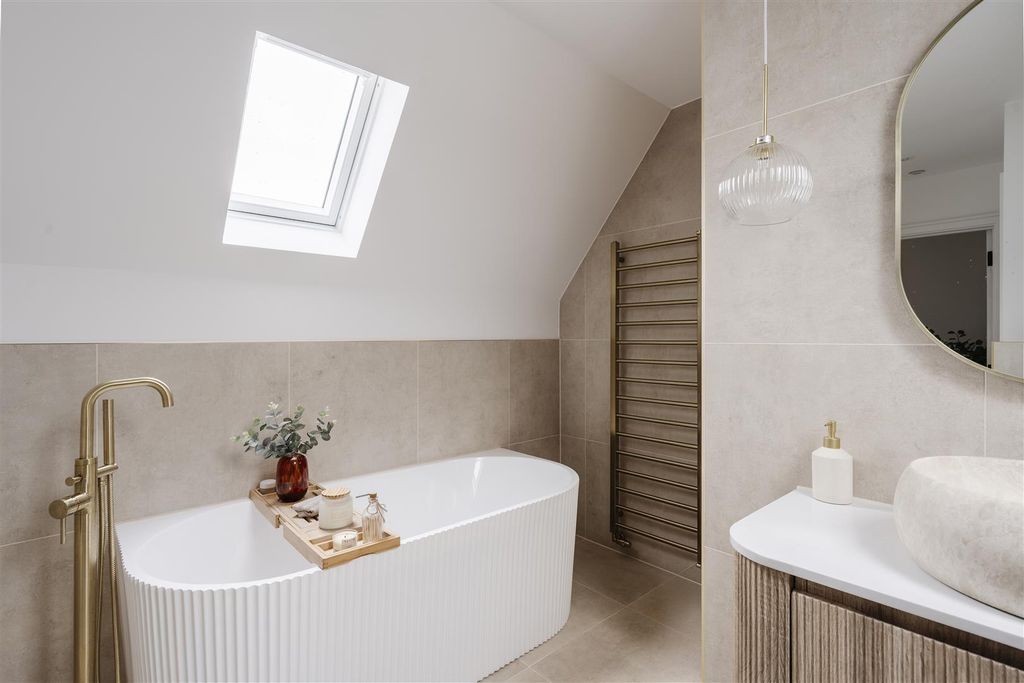 Additional image 29 of 4 bed detached house for saleMelinda Lane, Clacton-On-Sea CO16
