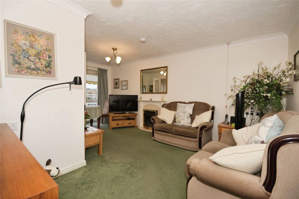 Additional image 7 of 1 bed flat for saleStephenson Court, Chesterfield S40