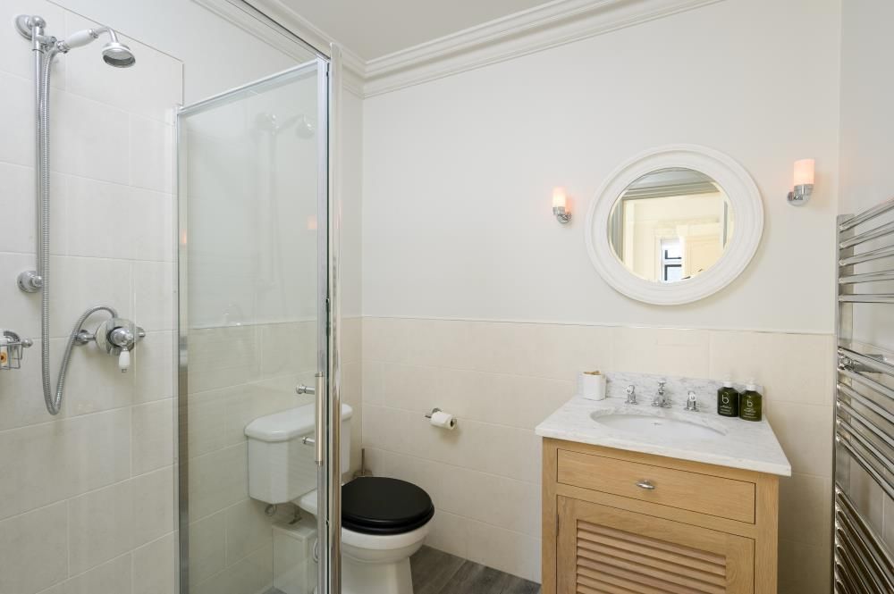 Additional image 23 of 6 bed semi-detached house for saleThe Avenue, Cirencester, Gloucestershire GL7