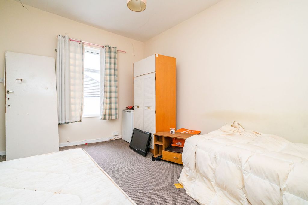 Additional image 16 of 3 bed flat for saleEaves Lane, Chorley PR6