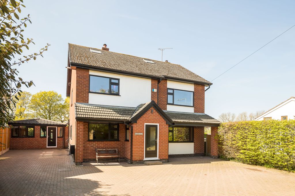 5 bed detached house for saleWhitby Lane, Chester CH1