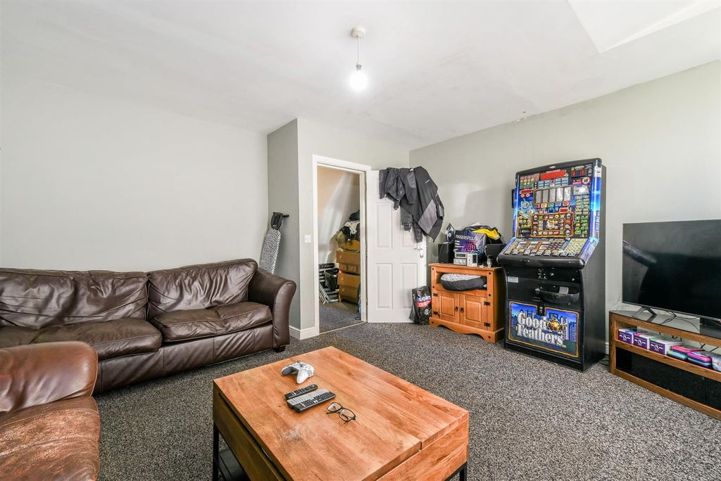 Additional image 6 of 2 bed flat for saleMoor Road, Chorley PR7
