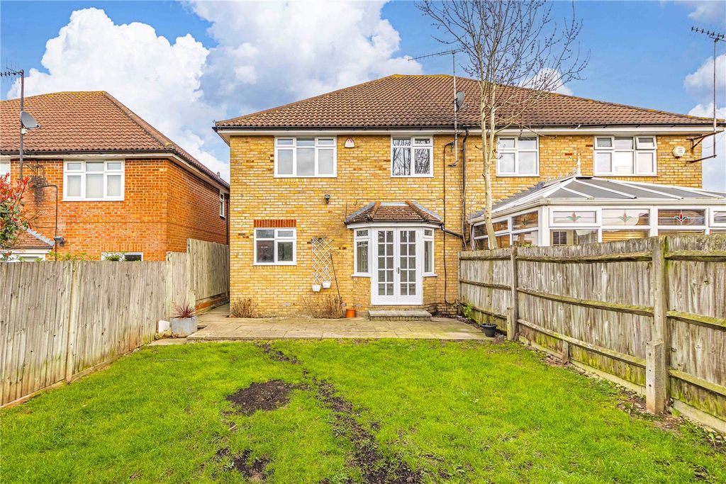 Additional image 30 of 4 bed semi-detached house for saleThe Birches, Bushey, Hertfordshire WD23