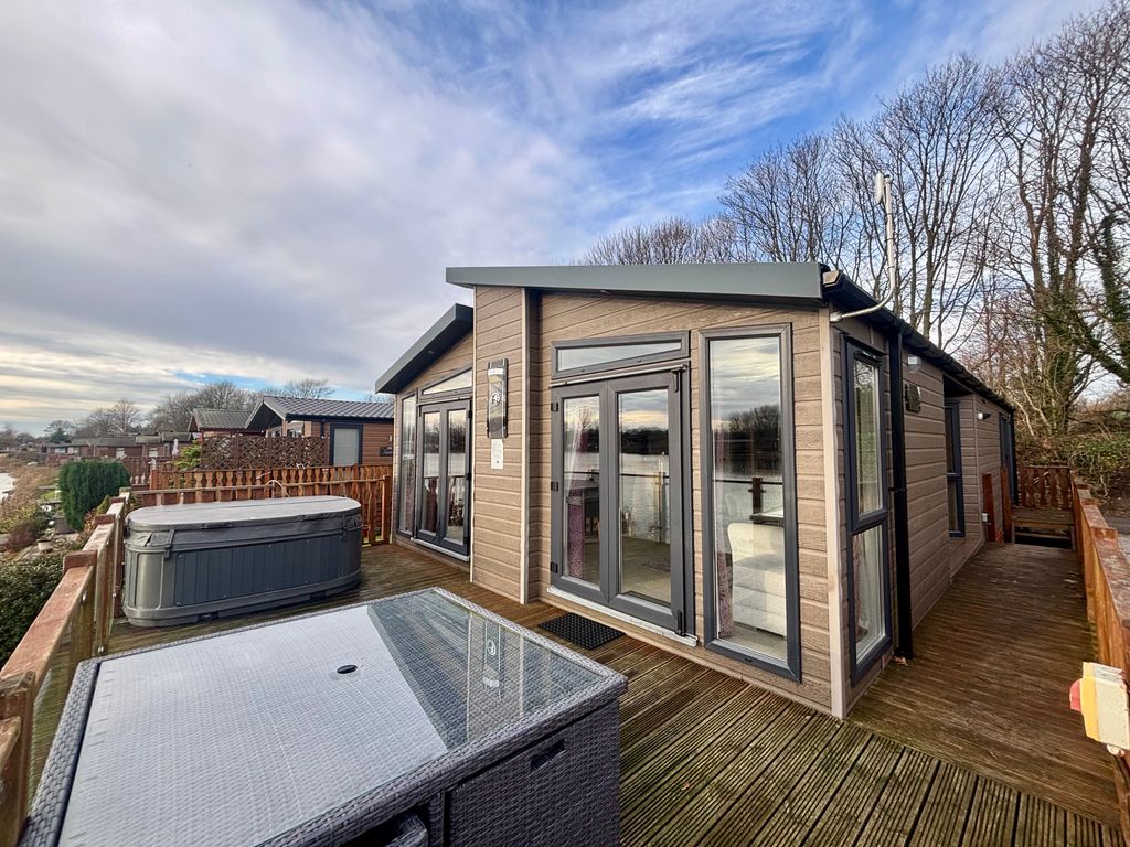 Additional image 2 of 2 bed lodge for saleSouth Lakeland Leisure Village, Carnforth LA6