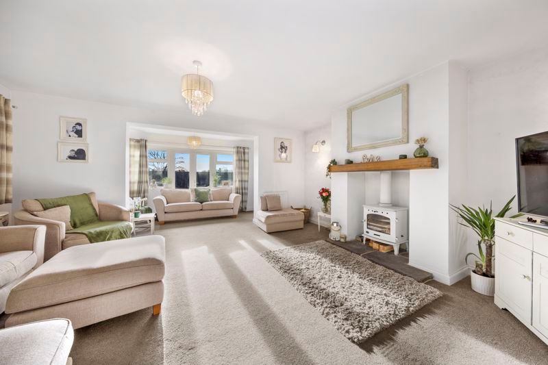 Additional image 6 of 4 bed detached house for saleWelwyn Close, Ashgate, Chesterfield S40