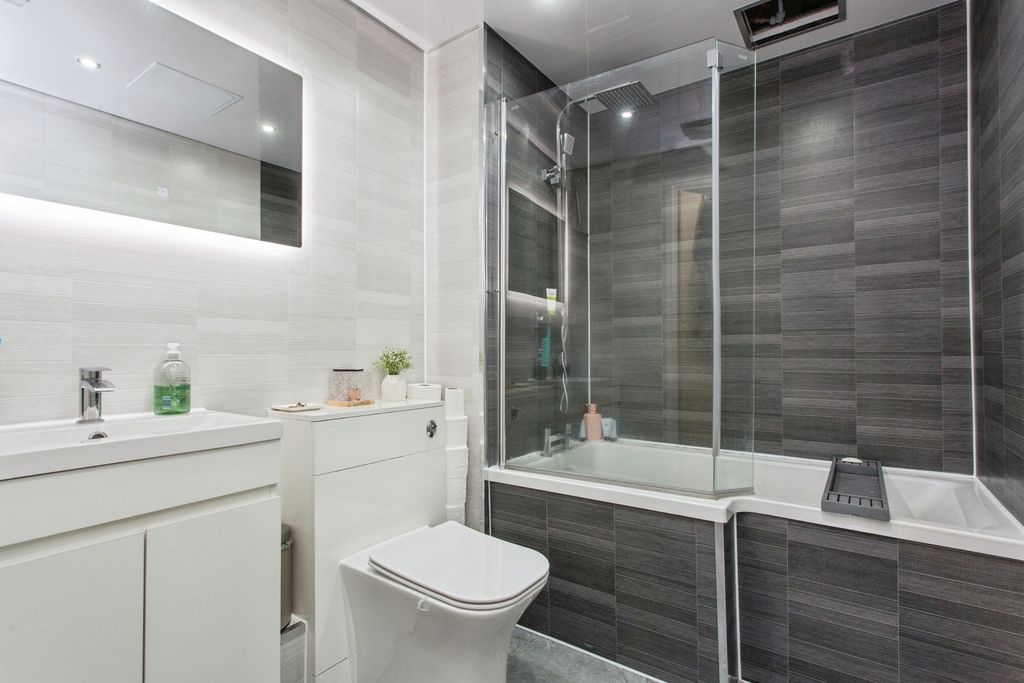 Additional image 4 of 1 bed flat for saleBuchanan Court, Buckshaw Village, Chorley, Lancashire PR7