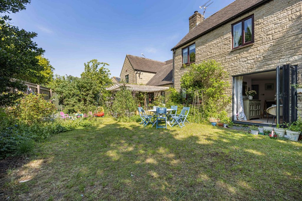 Additional image 20 of 5 bed detached house for saleMorestall Drive, Cirencester, Gloucestershire GL7