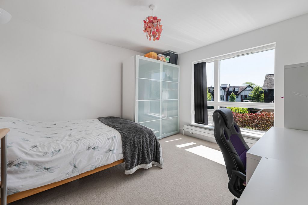Additional image 16 of 5 bed detached house for saleCaterham Court, Caterham CR3