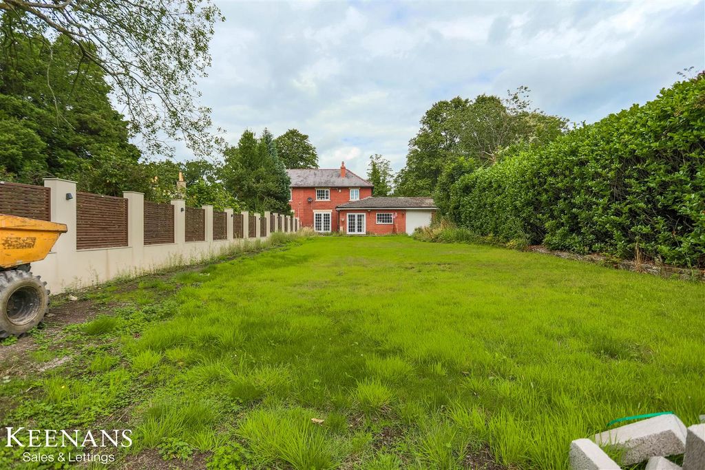 Additional image 27 of 4 bed semi-detached house for saleReedley Drive, Burnley BB10