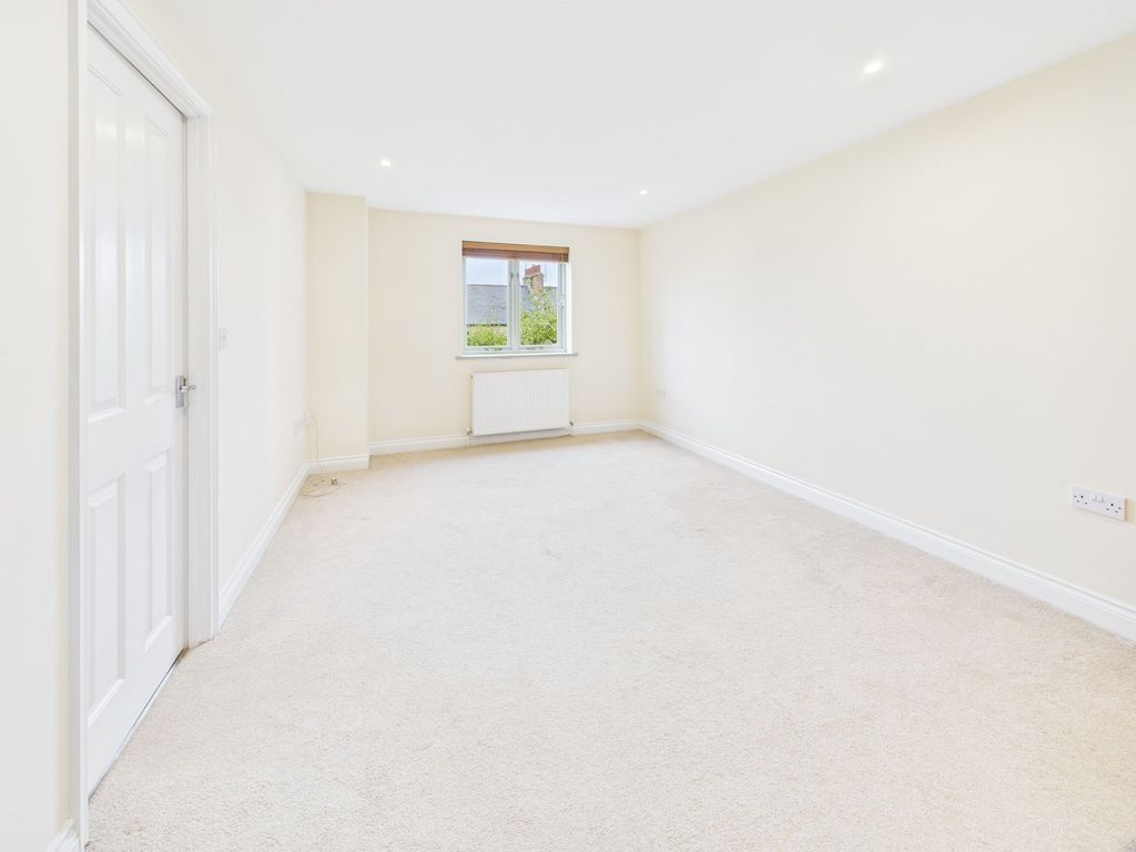 Additional image 3 of 1 bed flat for saleChurchill Place, Chipping Norton OX7