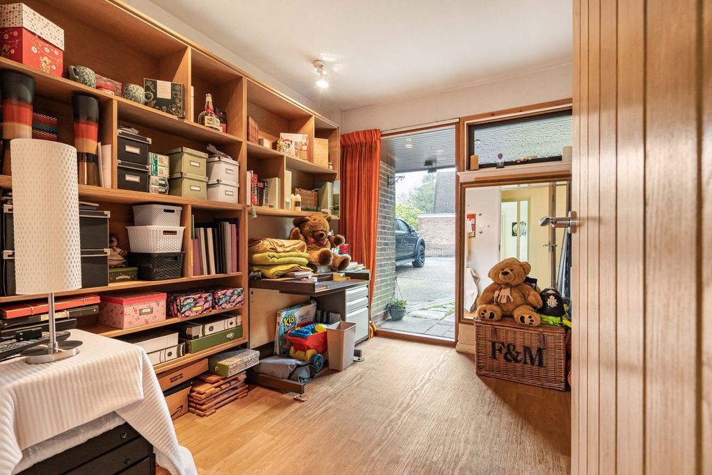 Additional image 13 of 3 bed detached bungalow for saleBroad Walk, Caterham CR3