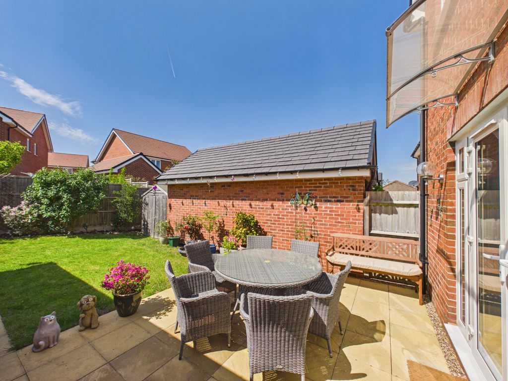 Additional image 20 of 3 bed detached house for saleMoor Close, Chinnor, Oxfordshire OX39