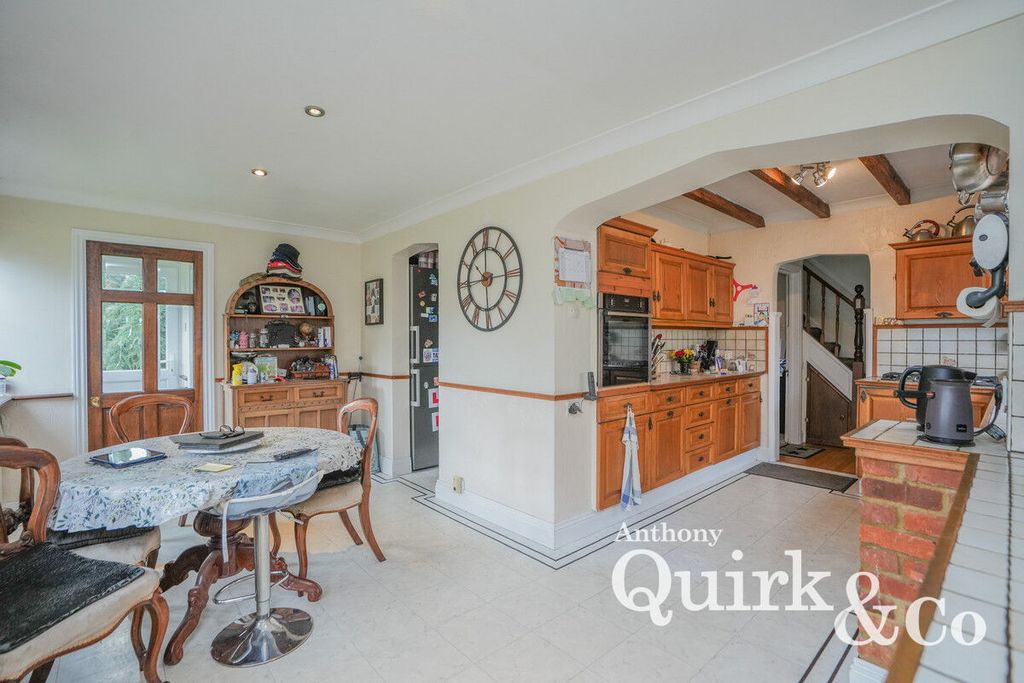 Additional image 3 of 5 bed detached house for saleSt. Agnes Drive, Canvey Island SS8