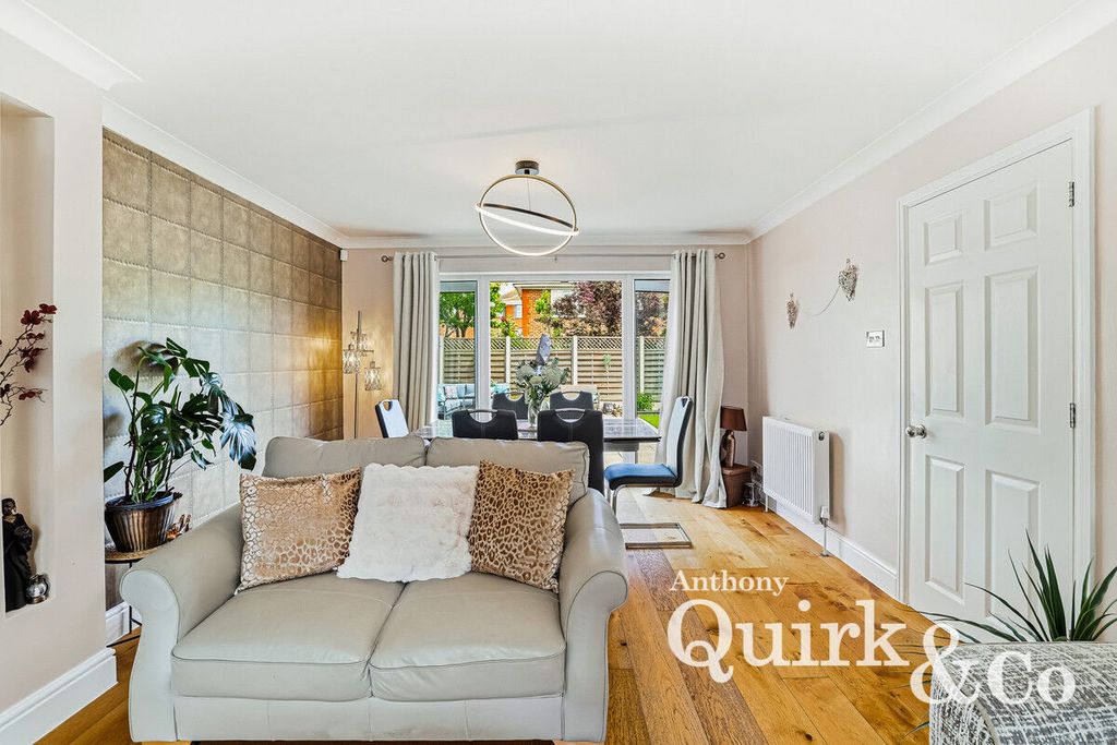 Additional image 20 of 4 bed detached house for saleSilver Point Marine, Canvey Island SS8