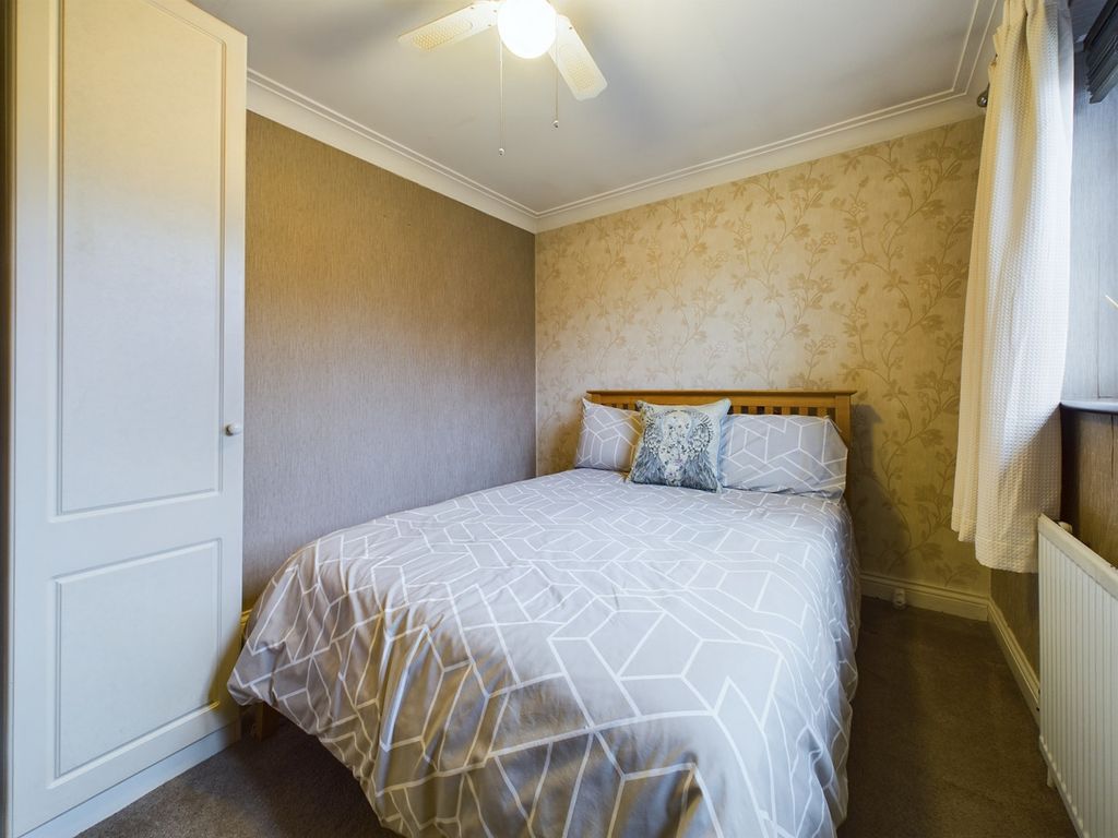 Additional image 16 of 4 bed detached house for saleMay Avenue, Canvey Island SS8