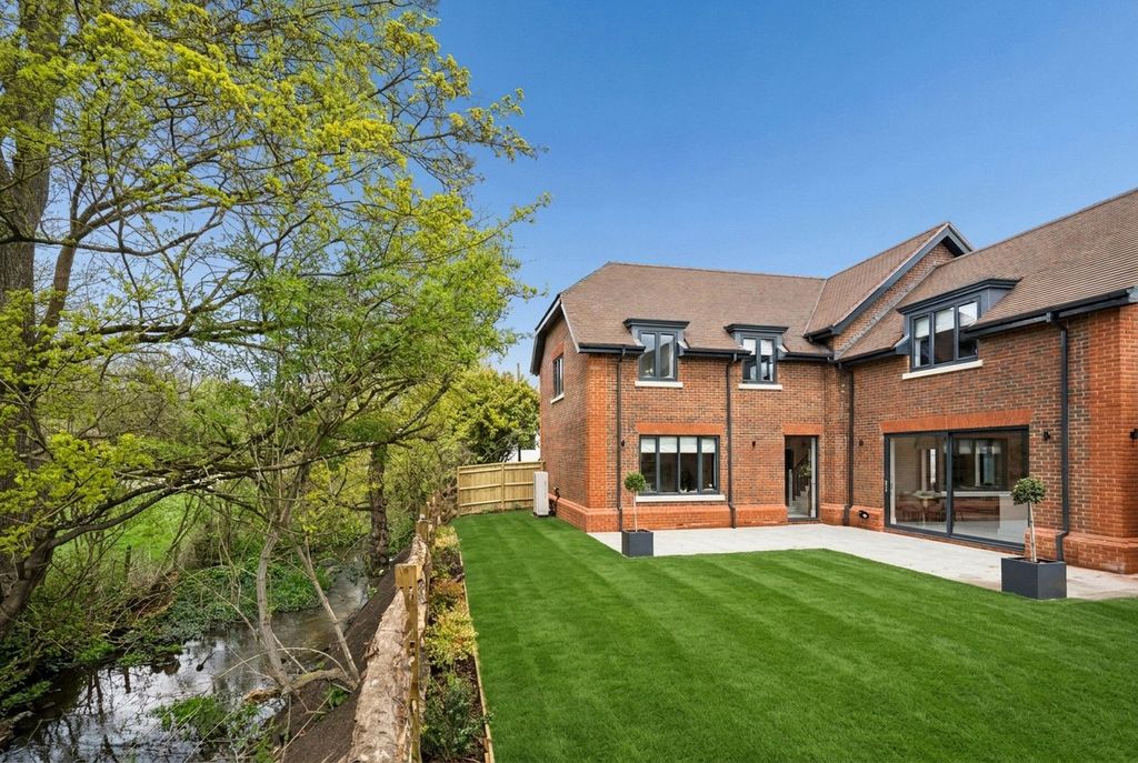 Additional image 22 of 5 bed detached house for saleMill Farm, Mill Lane, Chalfont St. Giles, Buckinghamshire HP8
