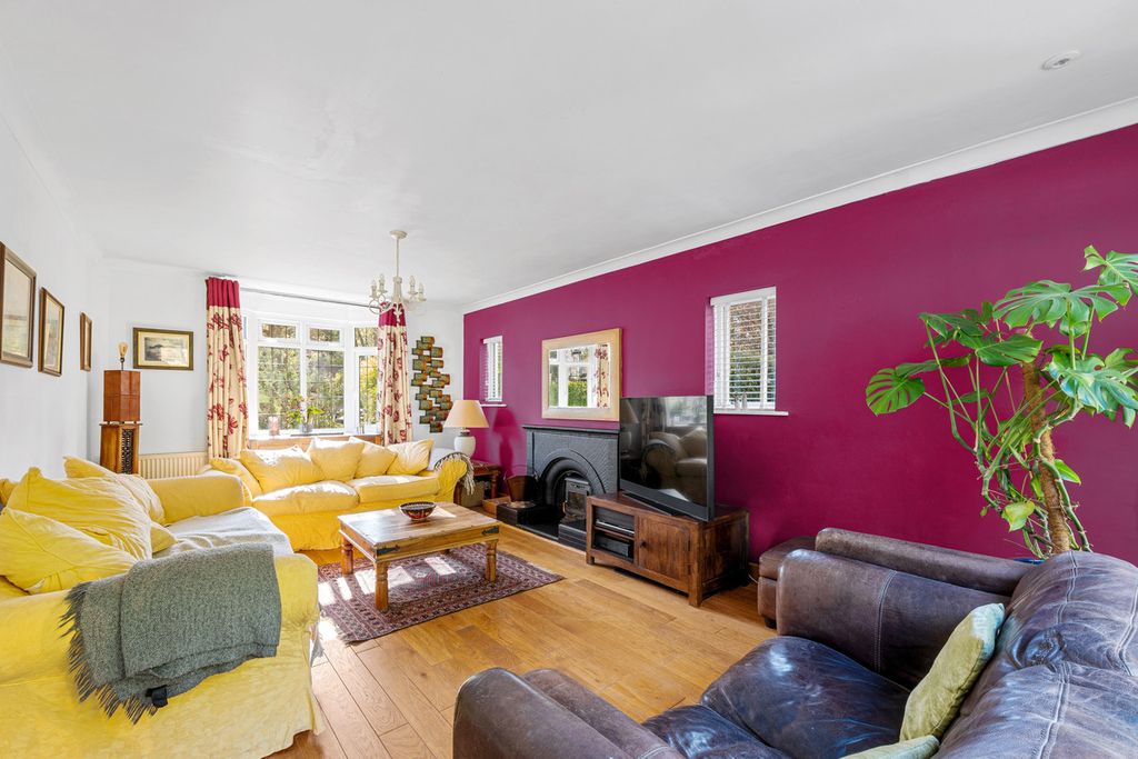 Additional image 2 of 5 bed detached house for saleHarestone Valley Road, Caterham CR3